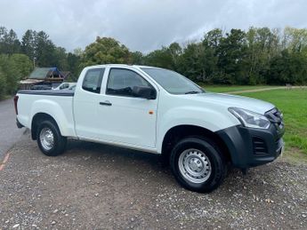 Isuzu D-Max 1.9 TD Utility Pickup Extended Cab  Diesel Manual 4WD Euro 6 (16