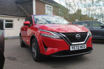 Nissan Qashqai 1.3 DIG-T MHEV Acenta Premium SUV 5dr Petrol Hybrid Manual Euro 