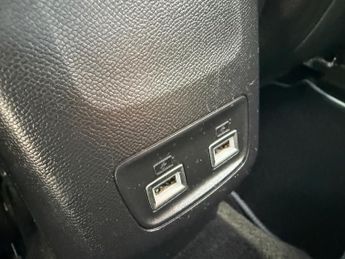 Peugeot e-208 50kWh Allure Premium Hatchback 5dr Electric Auto (136 ps)