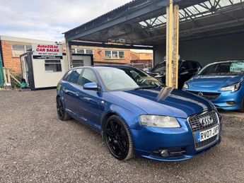 Audi A3 3.2 S line Hatchback 3dr Petrol Manual quattro (250 g/km, 247 bh