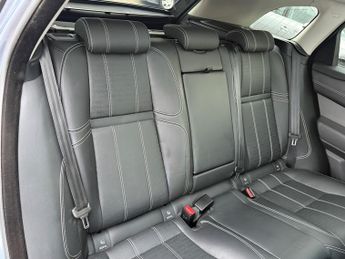 Land Rover Range Rover Velar 2.0 D240 HSE SUV 5dr Diesel Auto 4WD Euro 6 (s/s) (240 ps)