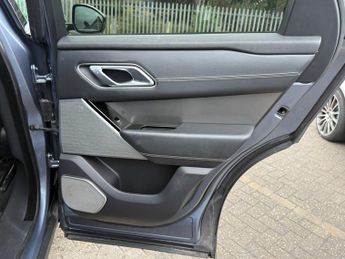 Land Rover Range Rover Velar 2.0 D240 HSE SUV 5dr Diesel Auto 4WD Euro 6 (s/s) (240 ps)