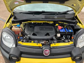 Fiat Panda Cross 0.9 TwinAir (4 seats) 5 Dr (6) Petrol Manual Euro 6 (s/s) 