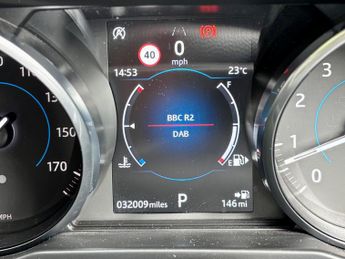Jaguar XF 2.0i Portfolio Auto Euro 6 (s/s) 4dr