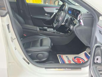 Mercedes-Benz CLA Class 1.3 CLA250e 15.6kWh AMG Line (Premium) Coupe 8G-DCT Euro 6 (s/s)
