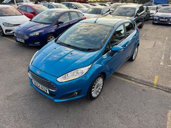 Ford Fiesta 1.0T EcoBoost Titanium Hatchback 5dr Petrol Powershift Euro 5 (1