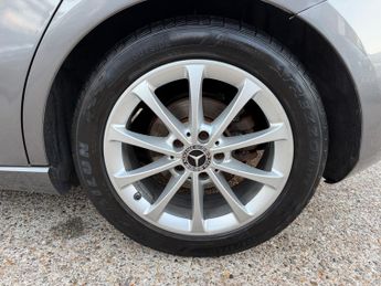 Mercedes-Benz A Class 1.5 A180d Sport Hatchback 5dr Diesel 7G-DCT Euro 6 (s/s) (116 ps