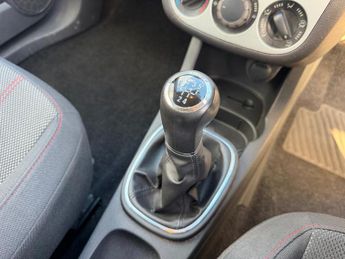 Vauxhall Corsa 1.2i 16v SXi Hatchback 3dr Petrol Manual (124 g/km, 84 bhp)