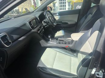Kia Sportage 1.6 T-GDi GT-Line SUV 5dr Petrol DCT AWD Euro 6 (174 bhp)