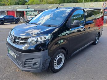 Vauxhall Vivaro 3100 75kWh Dynamic Panel Van 6dr Electric Auto L2 H1 (7.4kW Char