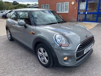 MINI Hatch 1.5 One Hatchback 3dr Petrol Steptronic Euro 6 (s/s) (102 ps) FA