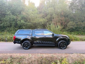 Nissan Navara 2.3 dCi N-Guard Pickup Double Cab 4dr Diesel Manual 4WD Euro 6 (