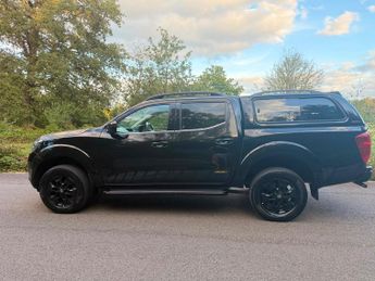 Nissan Navara 2.3 dCi N-Guard Pickup Double Cab 4dr Diesel Manual 4WD Euro 6 (