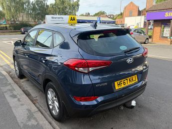 Hyundai Tucson 1.7 CRDi Blue Drive SE Nav SUV 5dr Diesel Automatic Euro 6 (s/s)