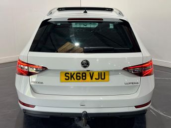 Skoda Superb 2.0 TDI Laurin & Klement Estate 5dr Diesel DSG Euro 6 (s/s) (150