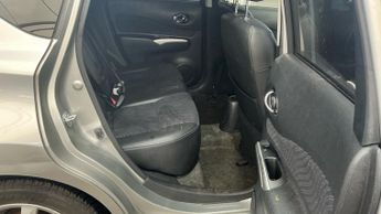 Nissan Note 1.2 DIG-S Tekna Hatchback 5dr Petrol CVT Euro 5 (s/s) (98 ps)