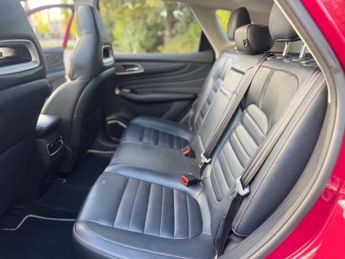 MG HS 1.5 T-GDI Exclusive DCT Euro 6 (s/s) 5dr