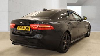 Jaguar XE 2.0d R-Sport Saloon 4dr Diesel Auto Euro 6 (s/s) (180 ps)