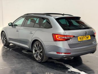 Skoda Superb 2.0 TSI SportLine Estate 5dr Petrol DSG 4WD Euro 6 (s/s) (280 ps