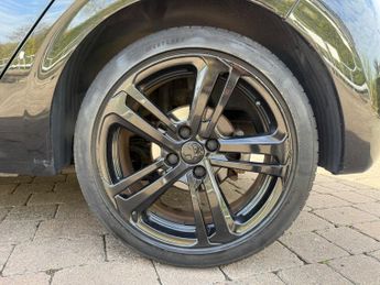 Peugeot 208 1.2 PureTech GPF GT Line Hatchback 5dr Petrol EAT Euro 6 (s/s) (