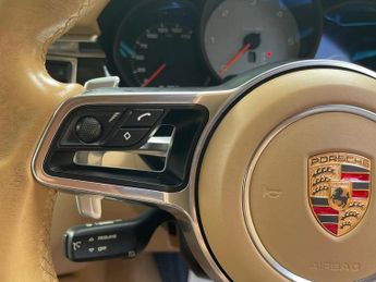 Porsche Macan 3.0 TD V6 S SUV 5dr Diesel PDK 4WD Euro 6 (s/s) (258 ps)