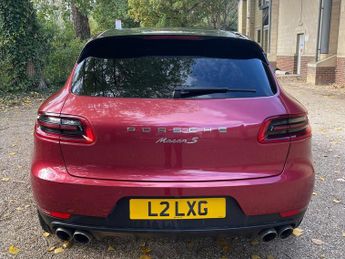 Porsche Macan 3.0 TD V6 S SUV 5dr Diesel PDK 4WD Euro 6 (s/s) (258 ps)