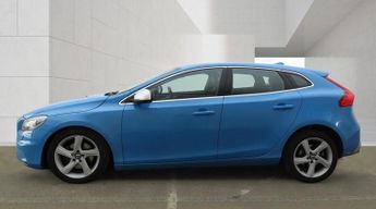 Volvo V40 2.0 D2 R-Design Hatchback 5dr Diesel Manual Euro 6 (s/s) (120 ps