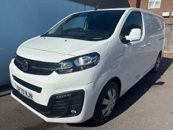Vauxhall Vivaro 1.5 Turbo D 2900 Sportive Panel Van 5dr Diesel Manual SAT NAV AI