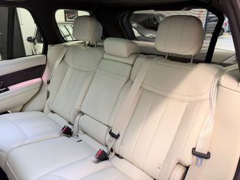 Land Rover Range Rover 3.0 P460e 38.2kWh HSE SUV 5dr Petrol Plug-in Hybrid Auto 4WD Eur