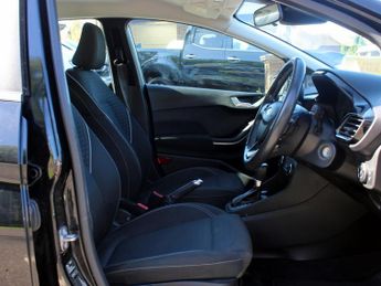 Ford Fiesta 1.0T EcoBoost Zetec Hatchback 5dr Petrol Auto Euro 6 (s/s) (100 
