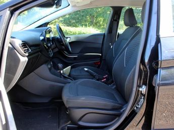 Ford Fiesta 1.0T EcoBoost Zetec Hatchback 5dr Petrol Auto Euro 6 (s/s) (100 