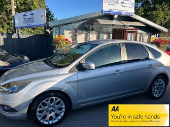 Ford Focus 1.6 Zetec Hatchback 5dr Petrol Manual (161 g/km, 99 bhp)