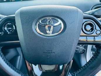 Toyota Prius 1.8 VVTi Excel Euro 6 (S/S) CVT 5Dr