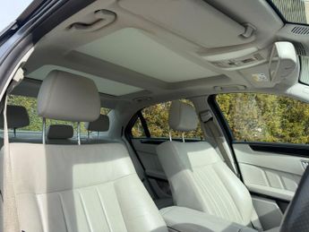Mercedes-Benz E Class 2.1 E220 BlueTEC AMG Night Edition (Premium Plus) Saloon 4dr Die