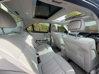Mercedes-Benz E Class 2.1 E220 BlueTEC AMG Night Edition (Premium Plus) Saloon 4dr Die
