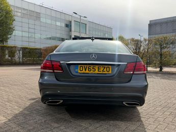 Mercedes-Benz E Class 2.1 E220 BlueTEC AMG Night Edition (Premium Plus) Saloon 4dr Die