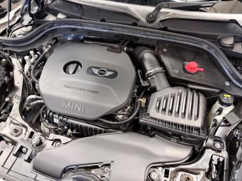 Mini Hatch 1.5 Cooper Seven Hatchback 5dr Petrol Auto Euro 6 (s/s) (136 ps)