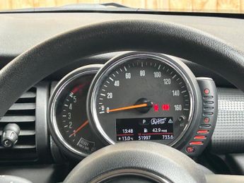 Mini Hatch 1.5 Cooper D Hatchback 3dr Diesel Auto Euro 6 (s/s) (116 ps)