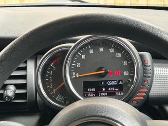 Mini Hatch 1.5 Cooper D Hatchback 3dr Diesel Auto Euro 6 (s/s) (116 ps)
