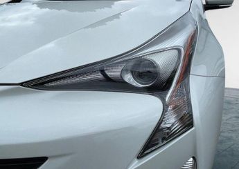 Toyota Prius 1.8 VVTi Excel Euro 6 (S/S) CVT 5Dr