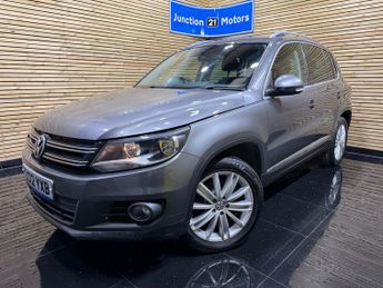 Volkswagen Tiguan 2.0 TDI Sport SUV 5dr Diesel Manual 4WD Euro 5 (170 ps)