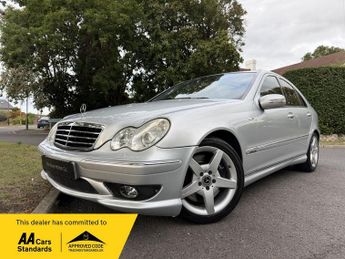 Mercedes C Class 3.0 C320 CDI Avantgarde SE 7G-Tronic 4dr