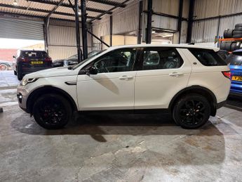 Land Rover Discovery Sport 2.0 TD4 HSE SUV 5dr Diesel Auto 4WD Euro 6 (s/s) (180 ps)