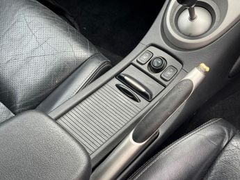 Honda Civic 1.8 i-VTEC EX Hatchback 5dr Petrol Manual (156 g/km, 138 bhp)- W