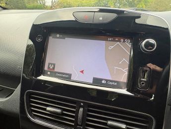 Renault Clio 1.5 dCi Dynamique Nav Hatchback 5dr Diesel Manual Euro 6 (s/s) (