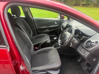 Renault Clio 1.5 dCi Dynamique Nav Hatchback 5dr Diesel Manual Euro 6 (s/s) (