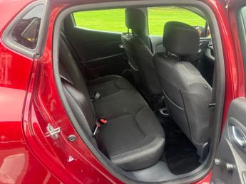 Renault Clio 1.5 dCi Dynamique Nav Hatchback 5dr Diesel Manual Euro 6 (s/s) (