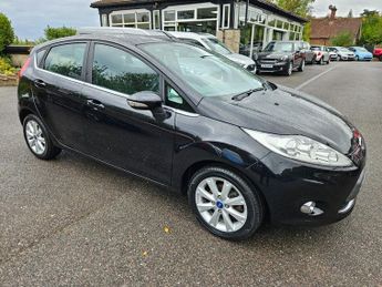 Ford Fiesta 1.4 Zetec Hatchback 5dr Petrol Automatic (154 g/km, 94 bhp)