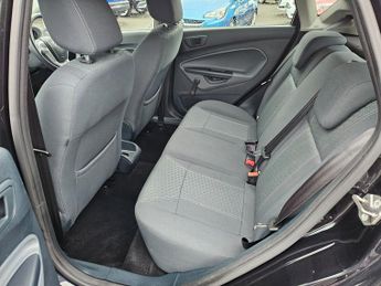Ford Fiesta 1.4 Zetec Hatchback 5dr Petrol Automatic (154 g/km, 94 bhp)