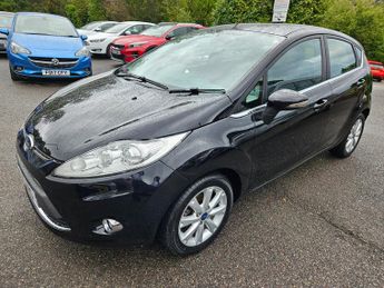 Ford Fiesta 1.4 Zetec Hatchback 5dr Petrol Automatic (154 g/km, 94 bhp)